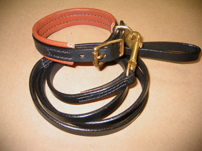custom leather leashes